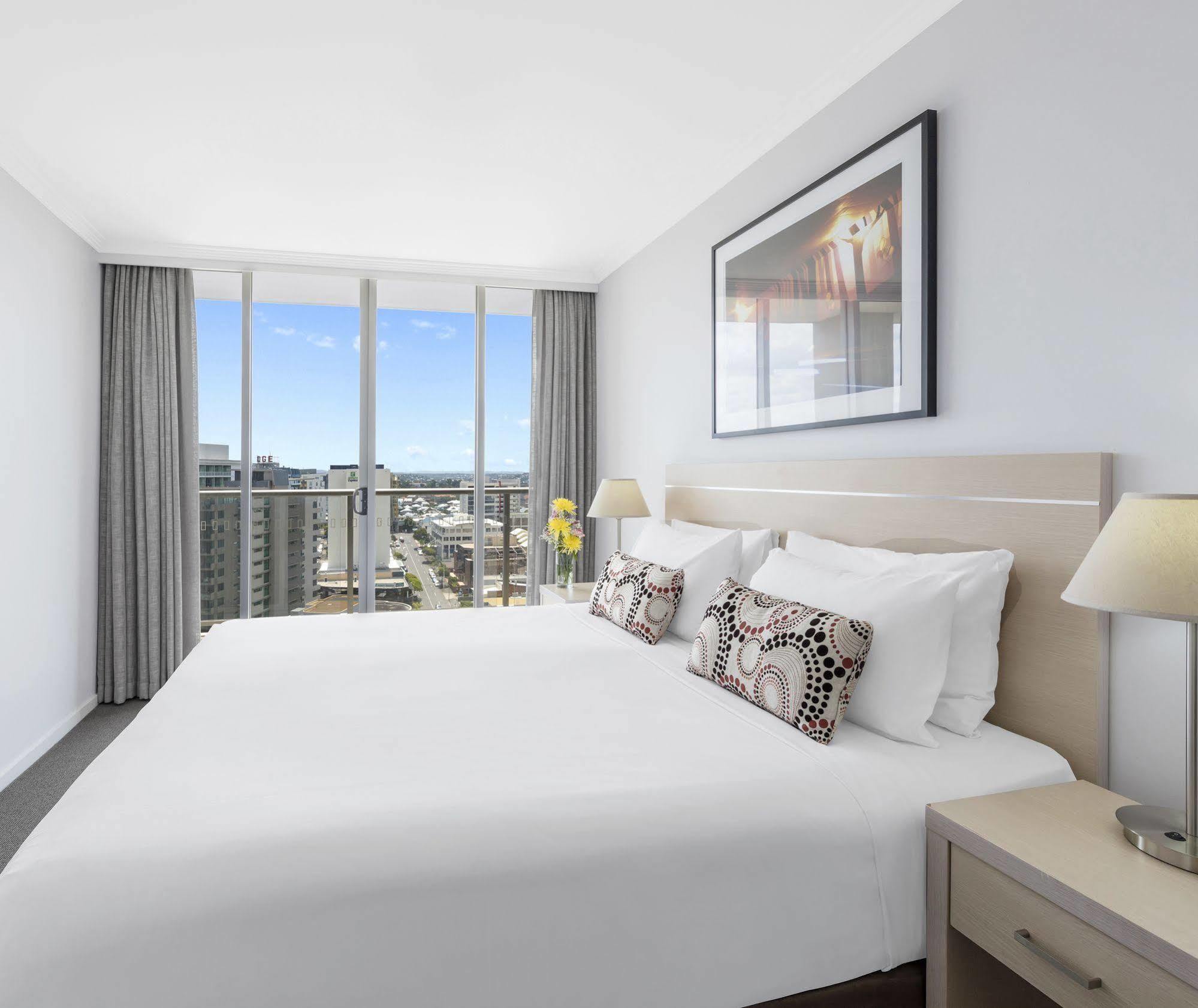 Oaks Brisbane Lexicon Suites Kültér fotó